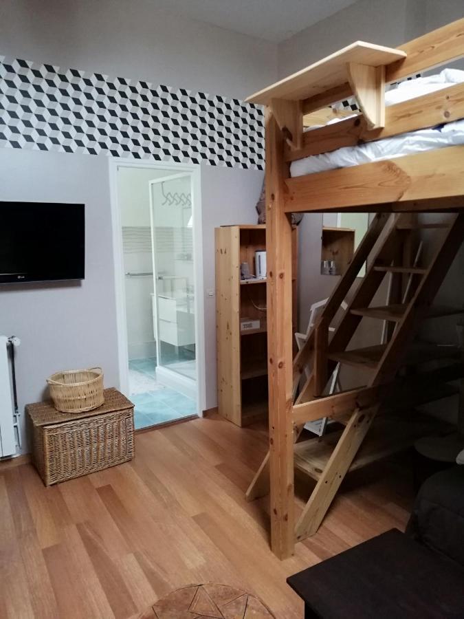 Celine'Home Saint-Germain-sur-Morin Экстерьер фото