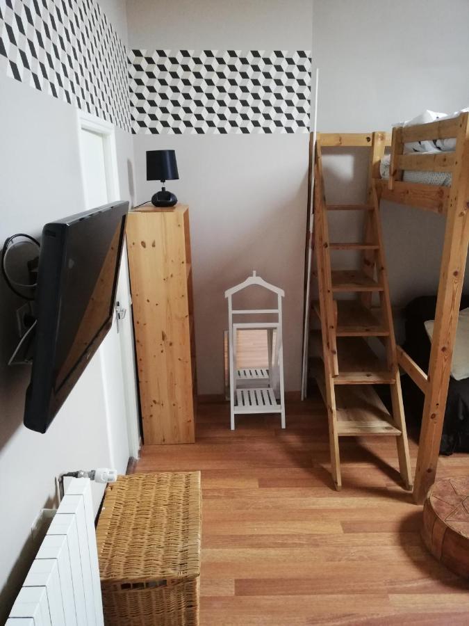 Celine'Home Saint-Germain-sur-Morin Экстерьер фото