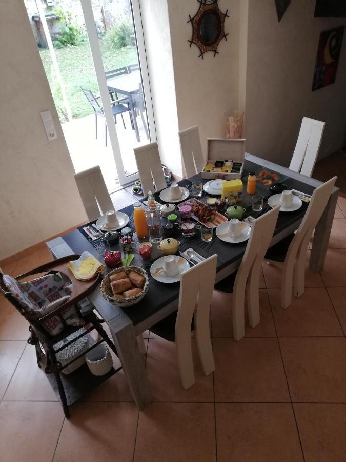 Celine'Home Saint-Germain-sur-Morin Экстерьер фото