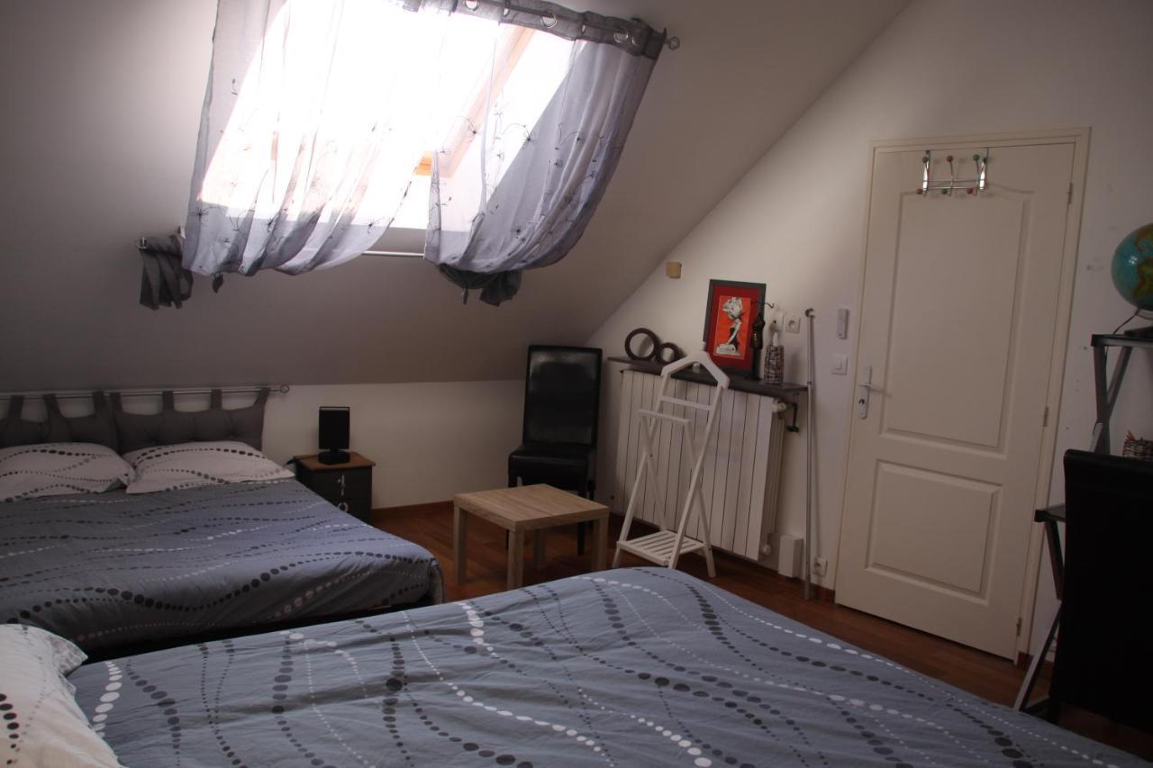Celine'Home Saint-Germain-sur-Morin Экстерьер фото